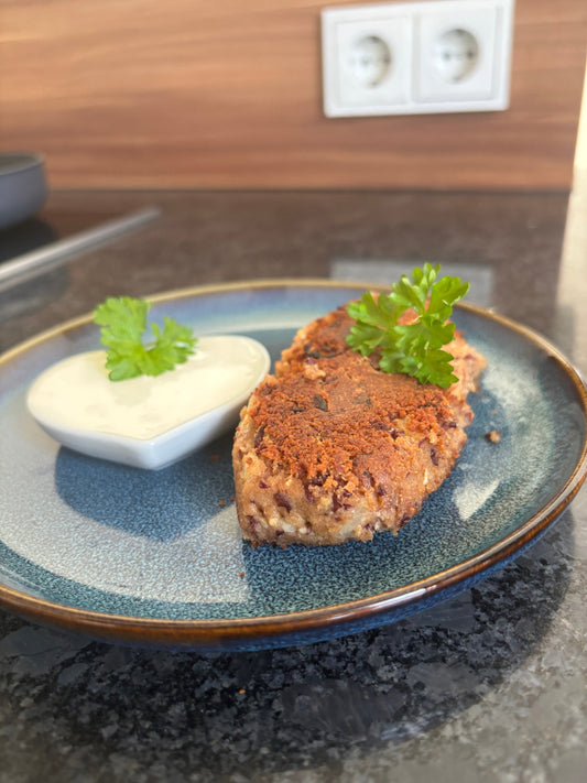 Tofu-Laibchen gefüllt mit Käse