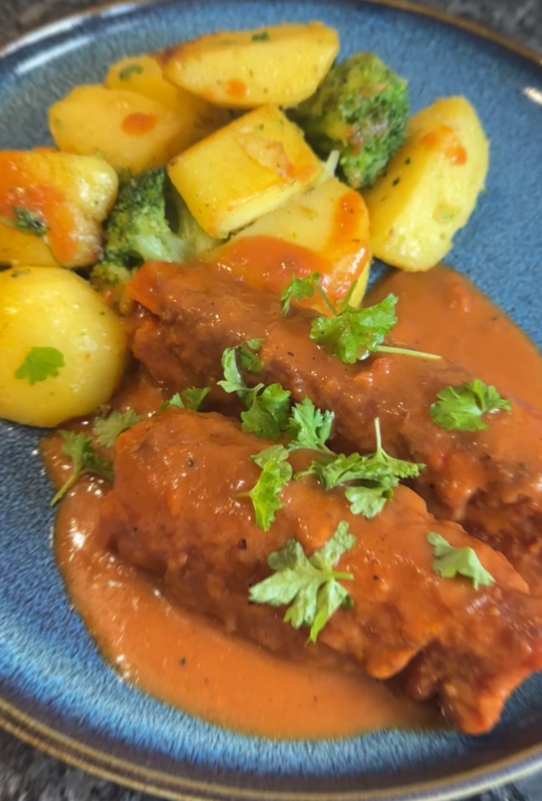 Tofu-Roulade mit Ajvar
